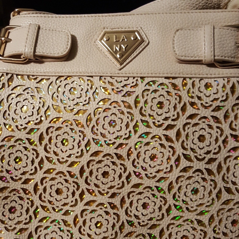LANY Crossbody - Picture 2 of 4